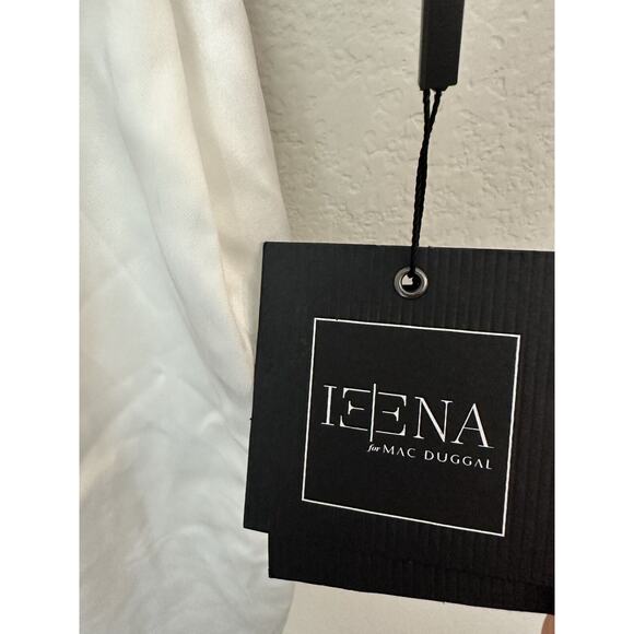 Ieena Mac Duggal White Spaghetti Straps V-Neck Cocktail Dress 26481 Size 2 - Picture 4 of 9